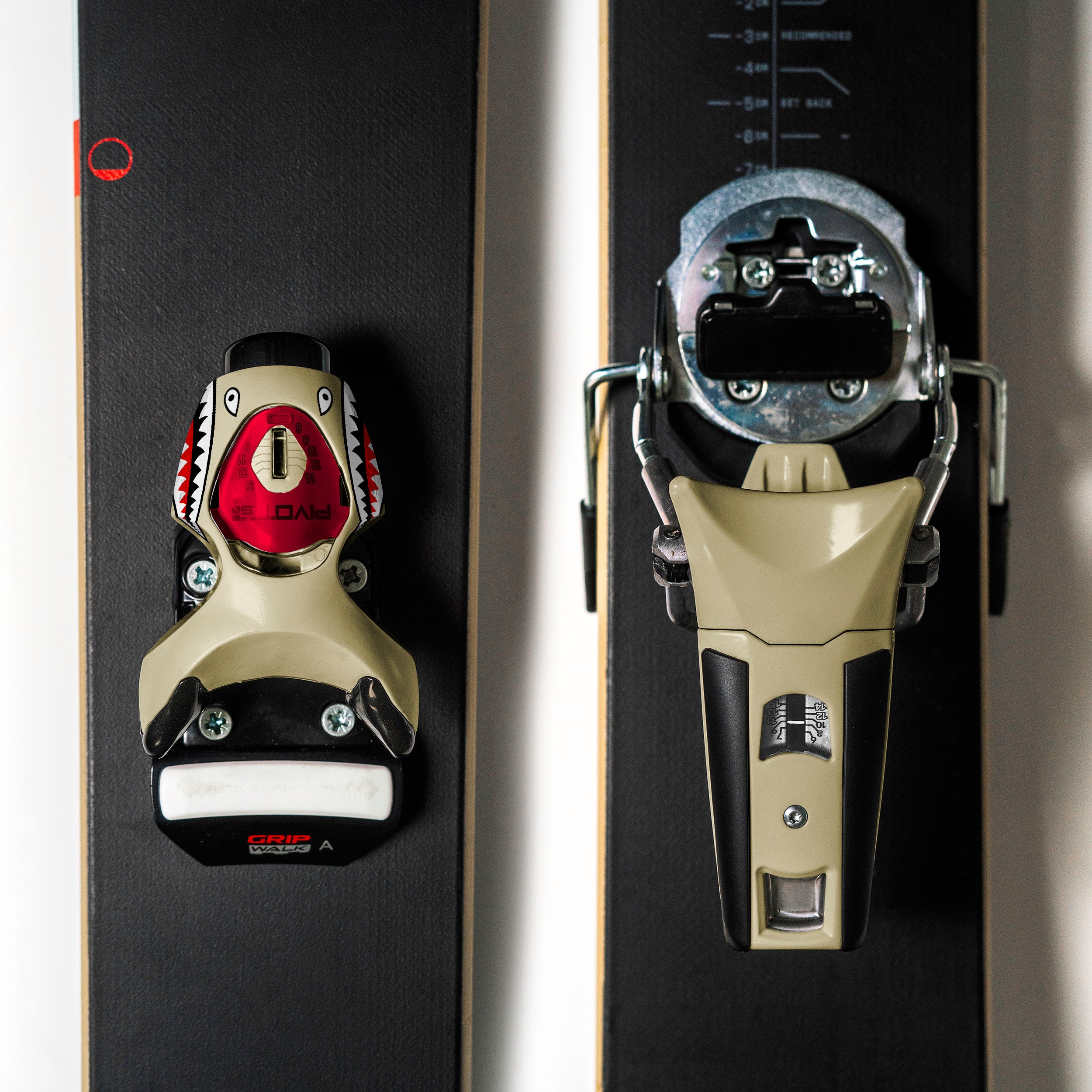 Crasheur Pivot 2.0 - Shark Nose