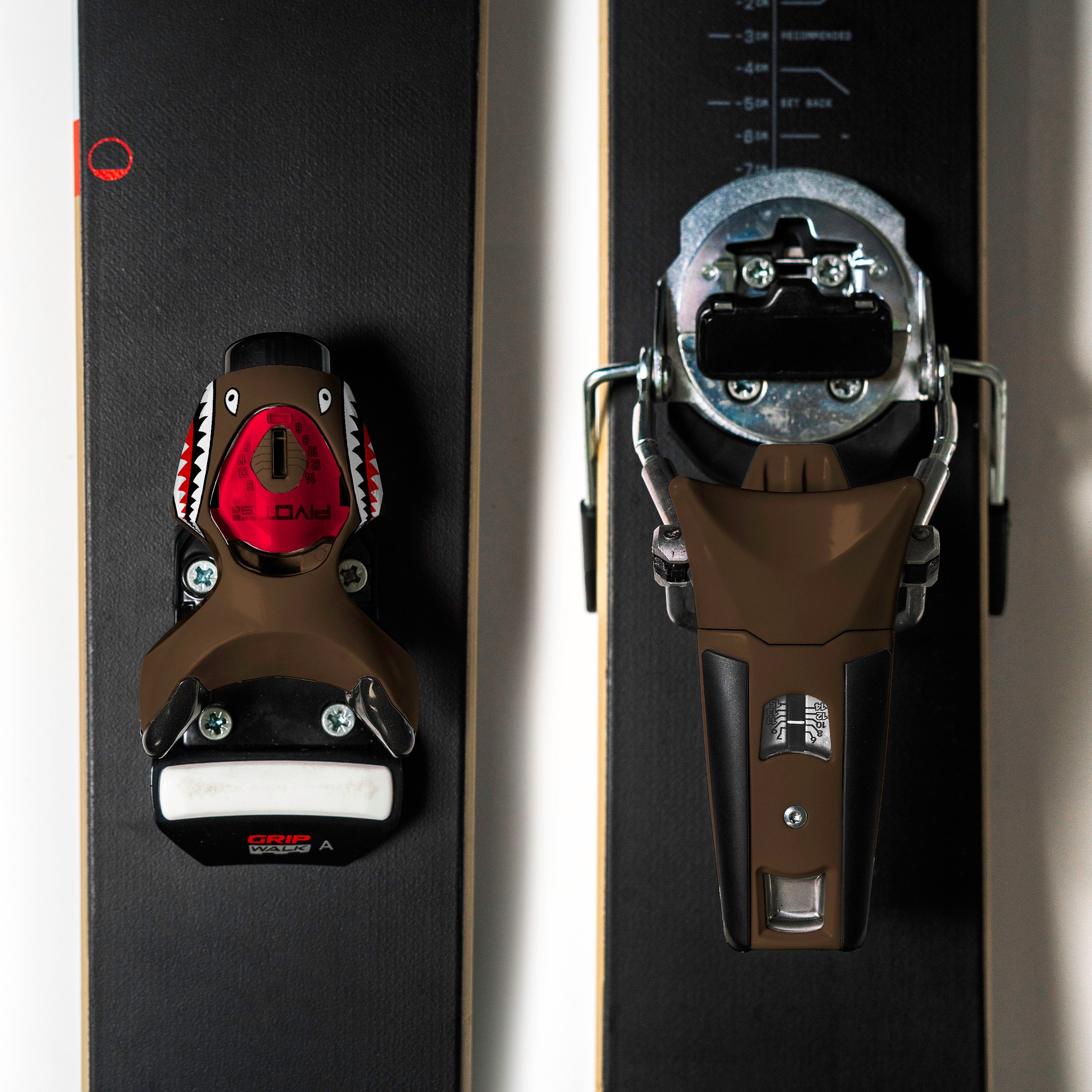 Crasheur Pivot 2.0 - Shark Nose